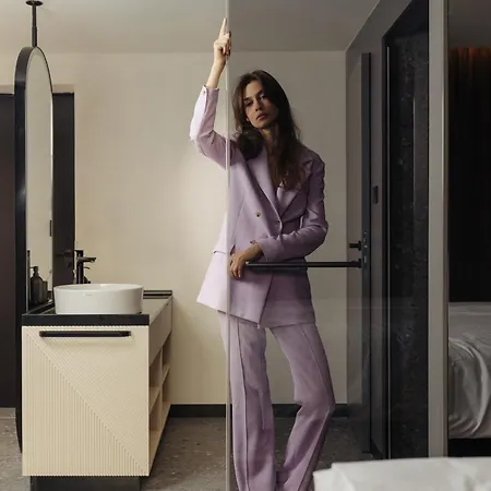 Hotel Gin