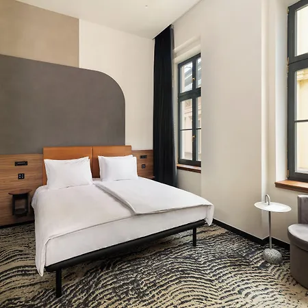 Hotel Gin 4*